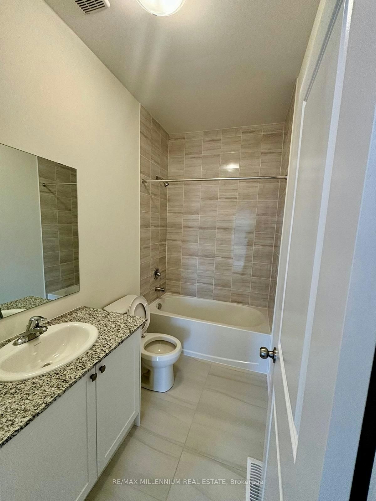 39 Griffith Street, Aurora, ON, L4G 7B6 - 18