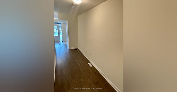 39 Griffith Street, Aurora, ON, L4G 7B6 - 3