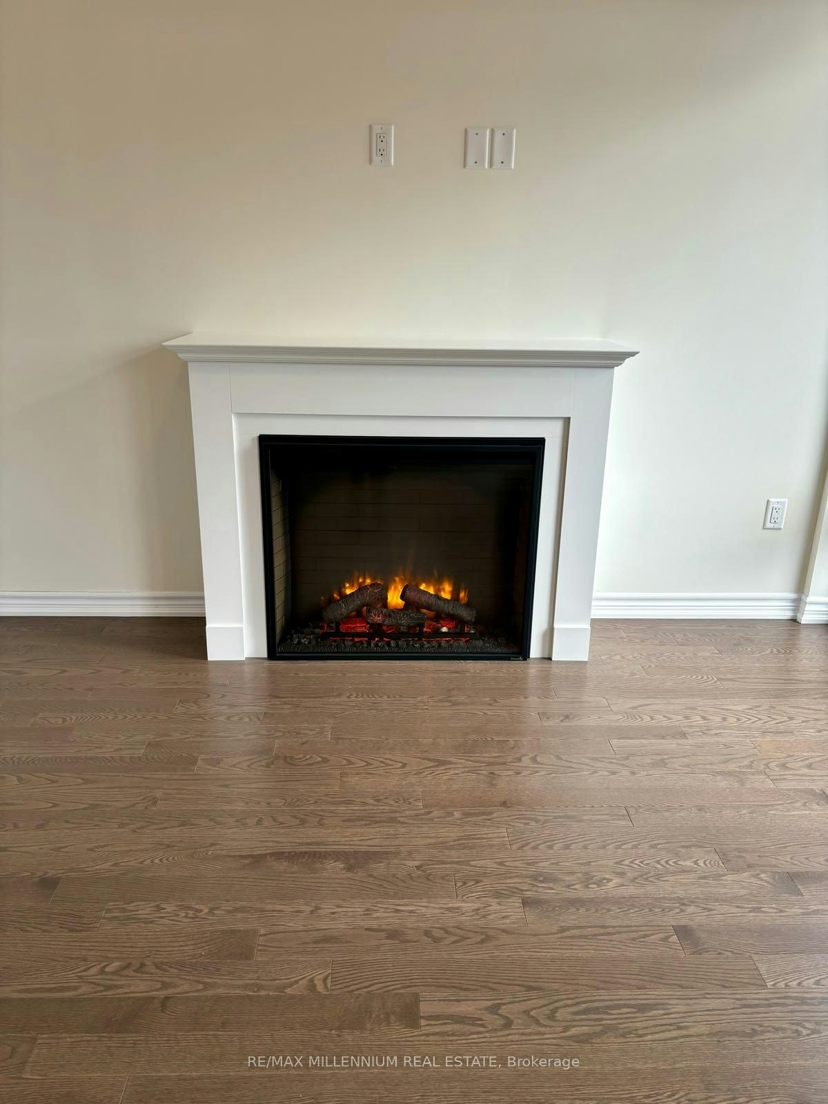 39 Griffith Street, Aurora, ON, L4G 7B6 - 7