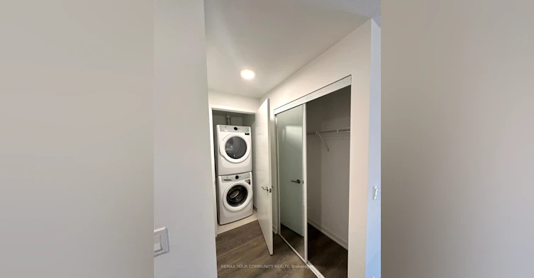 A328-7950 Bathurst Street, Vaughan, ON, L4J 0L4 - 7