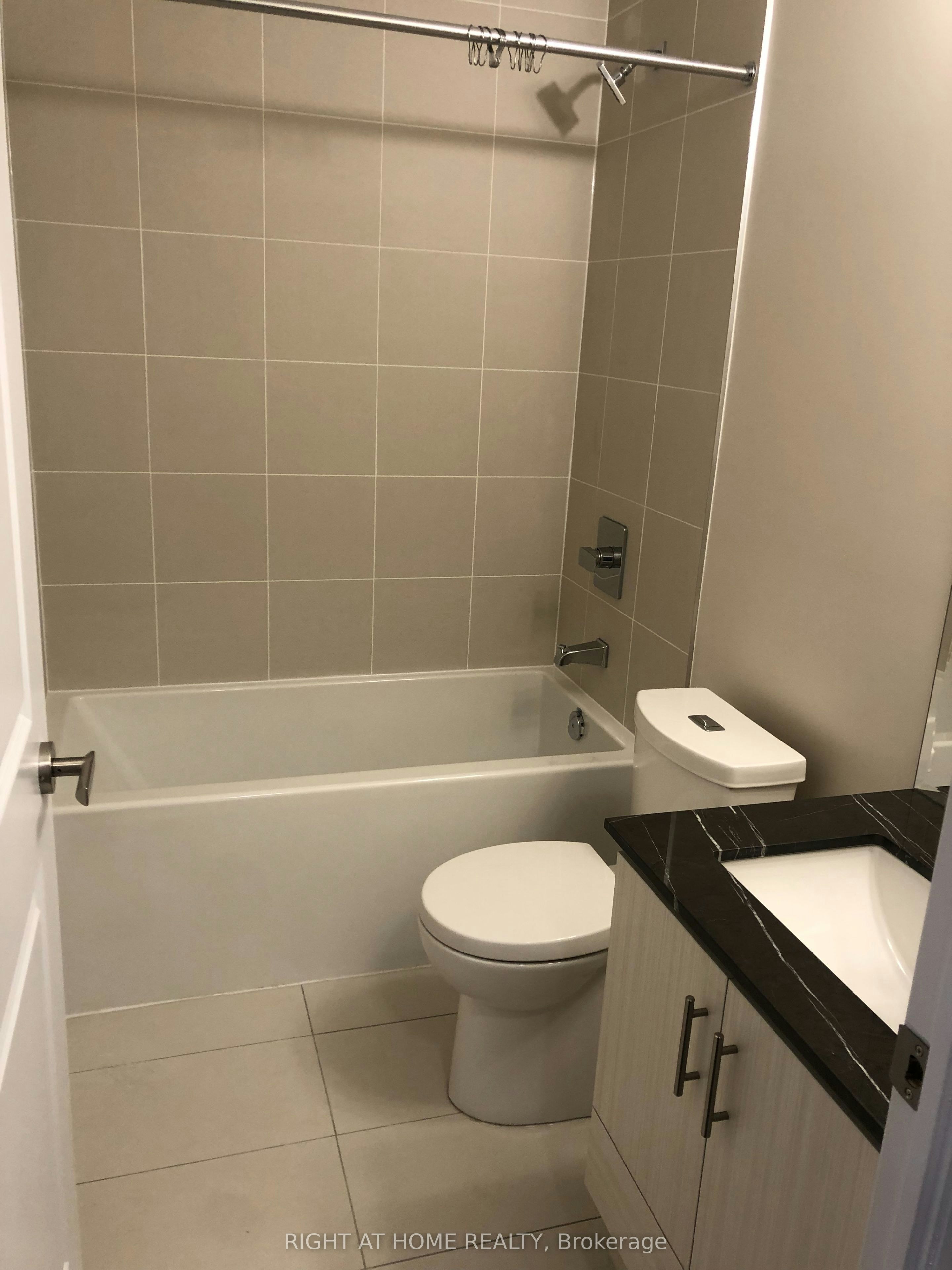 2005-9075 Jane Street, Vaughan, ON, L4K 0L7 - 9