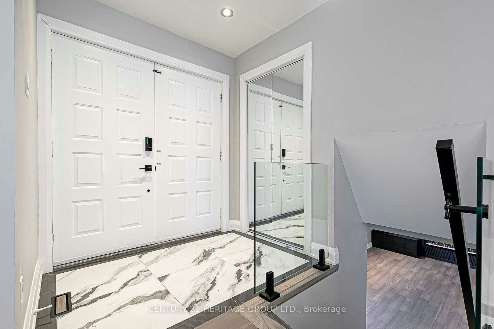 23 Tall Pines Trail, East Gwillimbury, ON, L9N 1J5 - 3