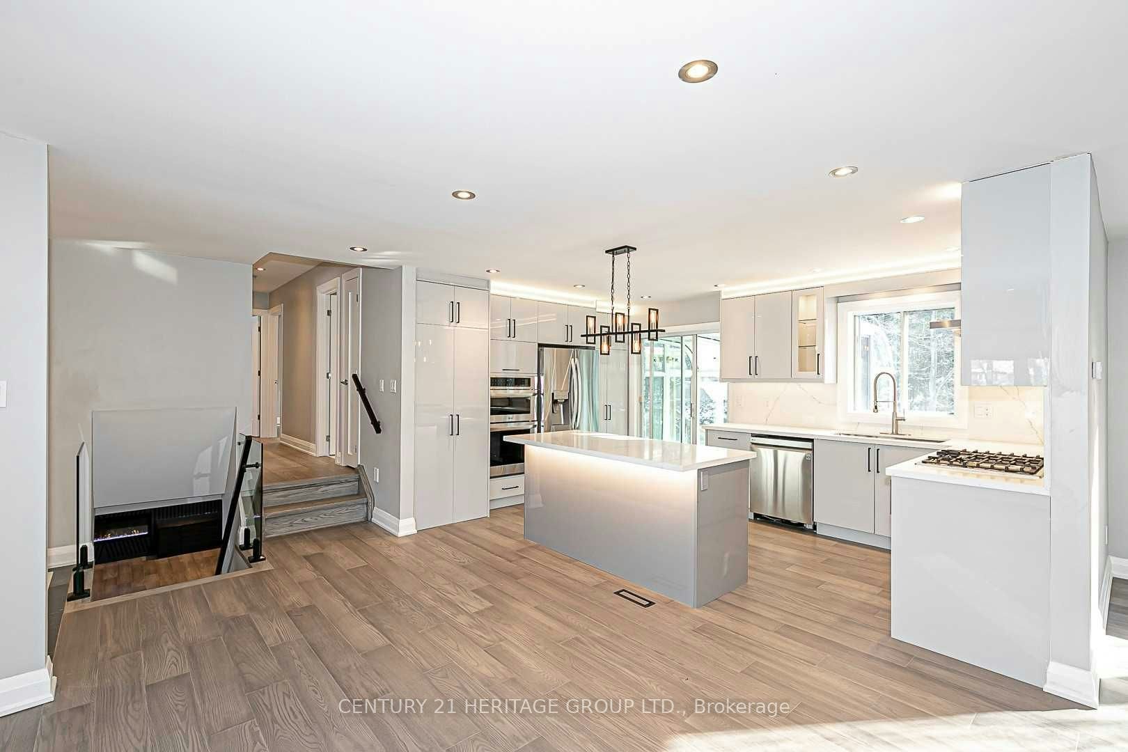 23 Tall Pines Trail, East Gwillimbury, ON, L9N 1J5 - 9