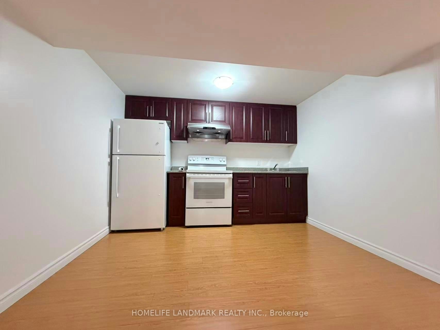 69 Hazelmere Drive, Richmond Hill, ON, L4B 1W8 - 5