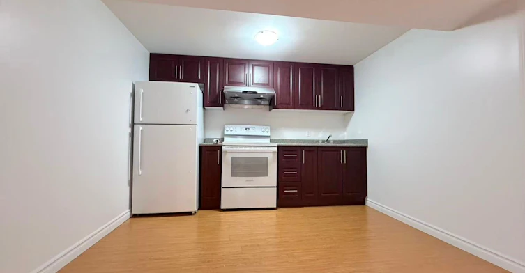 69 Hazelmere Drive, Richmond Hill, ON, L4B 1W8 - 5