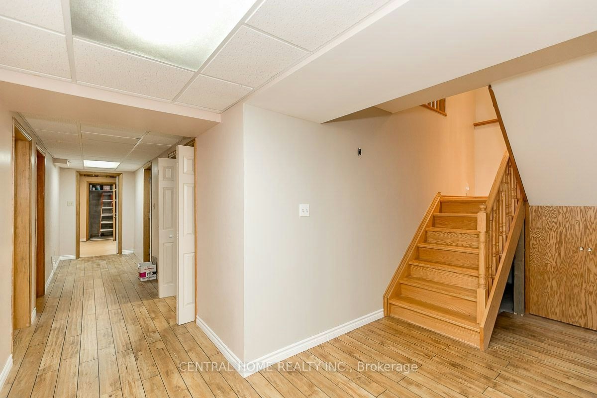 Lower-299 Lakeview Boulevard, Georgina, ON, L4P 2Y6 - 7