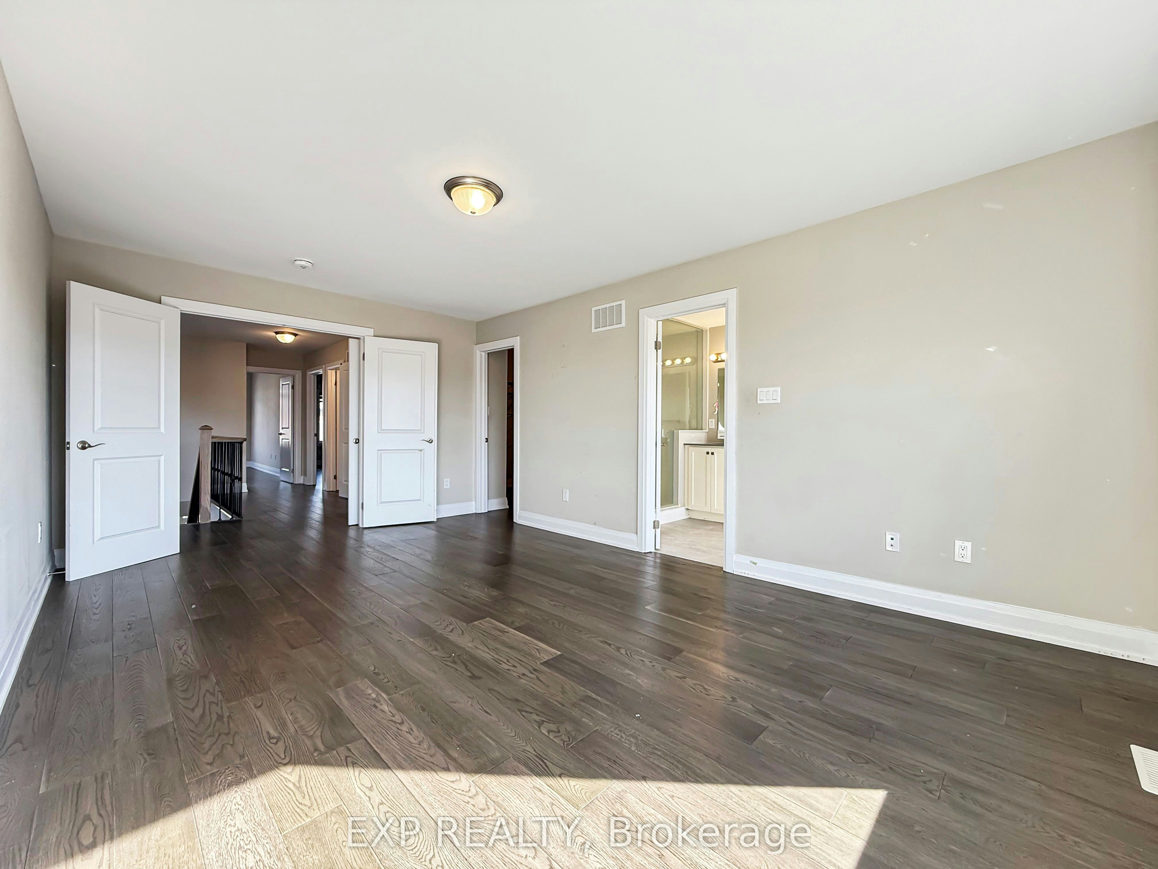 922 Isaac Phillips Way, Newmarket, ON, L3X 2Y8 - 28