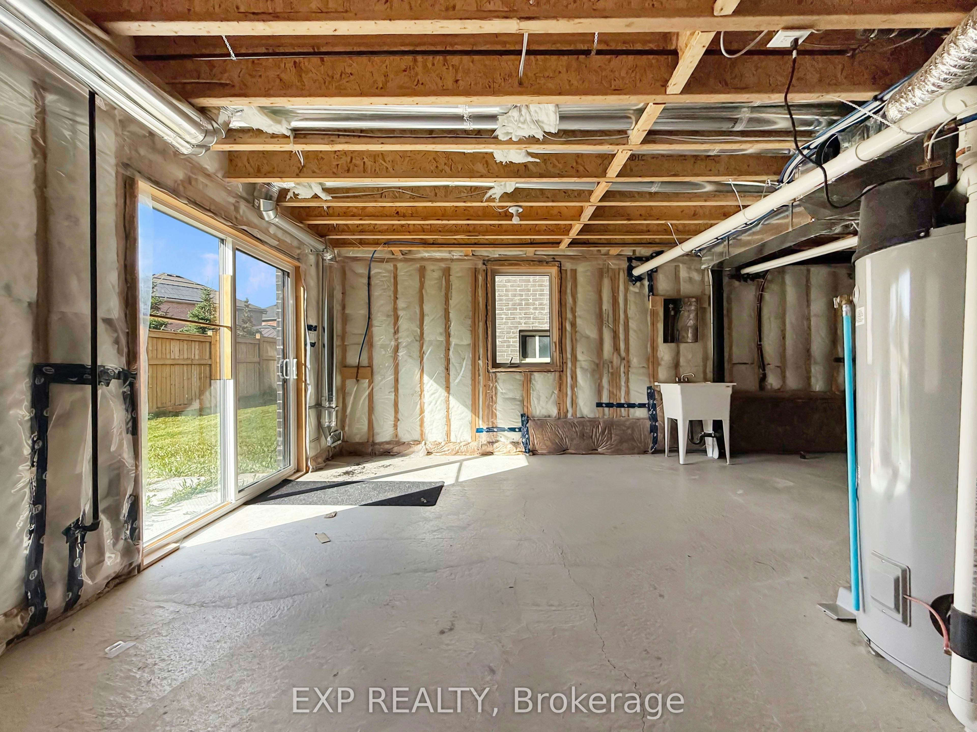 922 Isaac Phillips Way, Newmarket, ON, L3X 2Y8 - 47