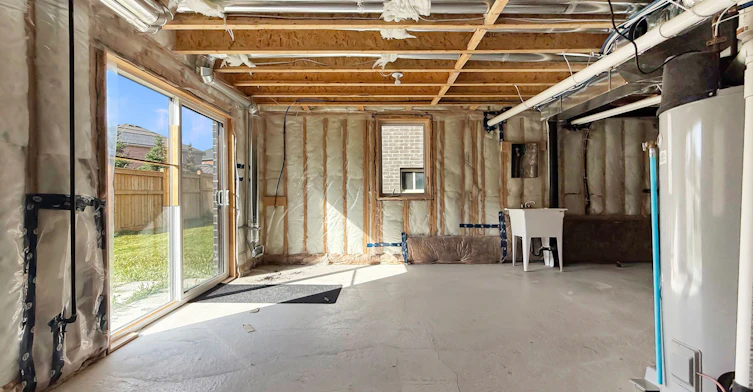 922 Isaac Phillips Way, Newmarket, ON, L3X 2Y8 - 47