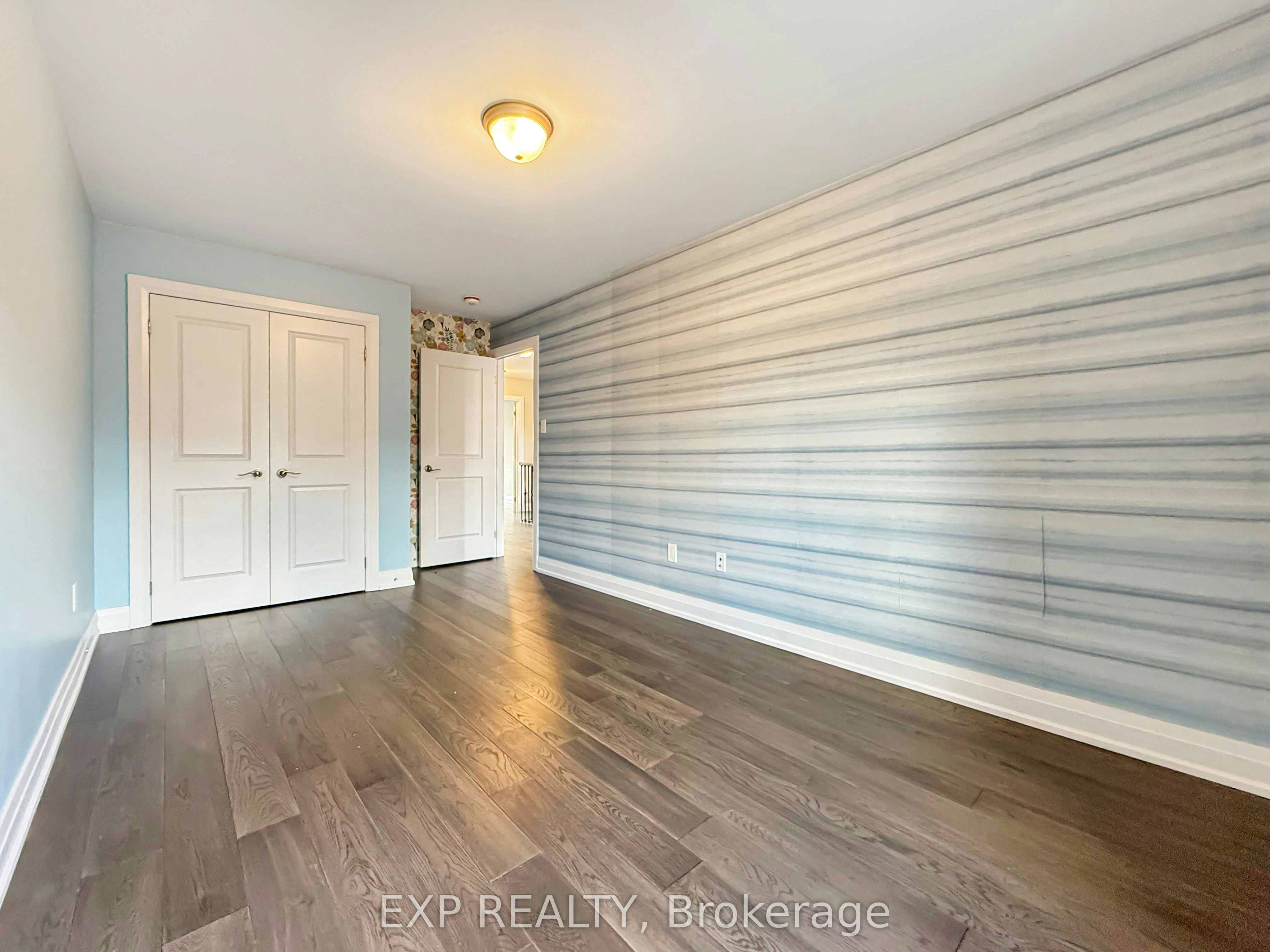922 Isaac Phillips Way, Newmarket, ON, L3X 2Y8 - 40