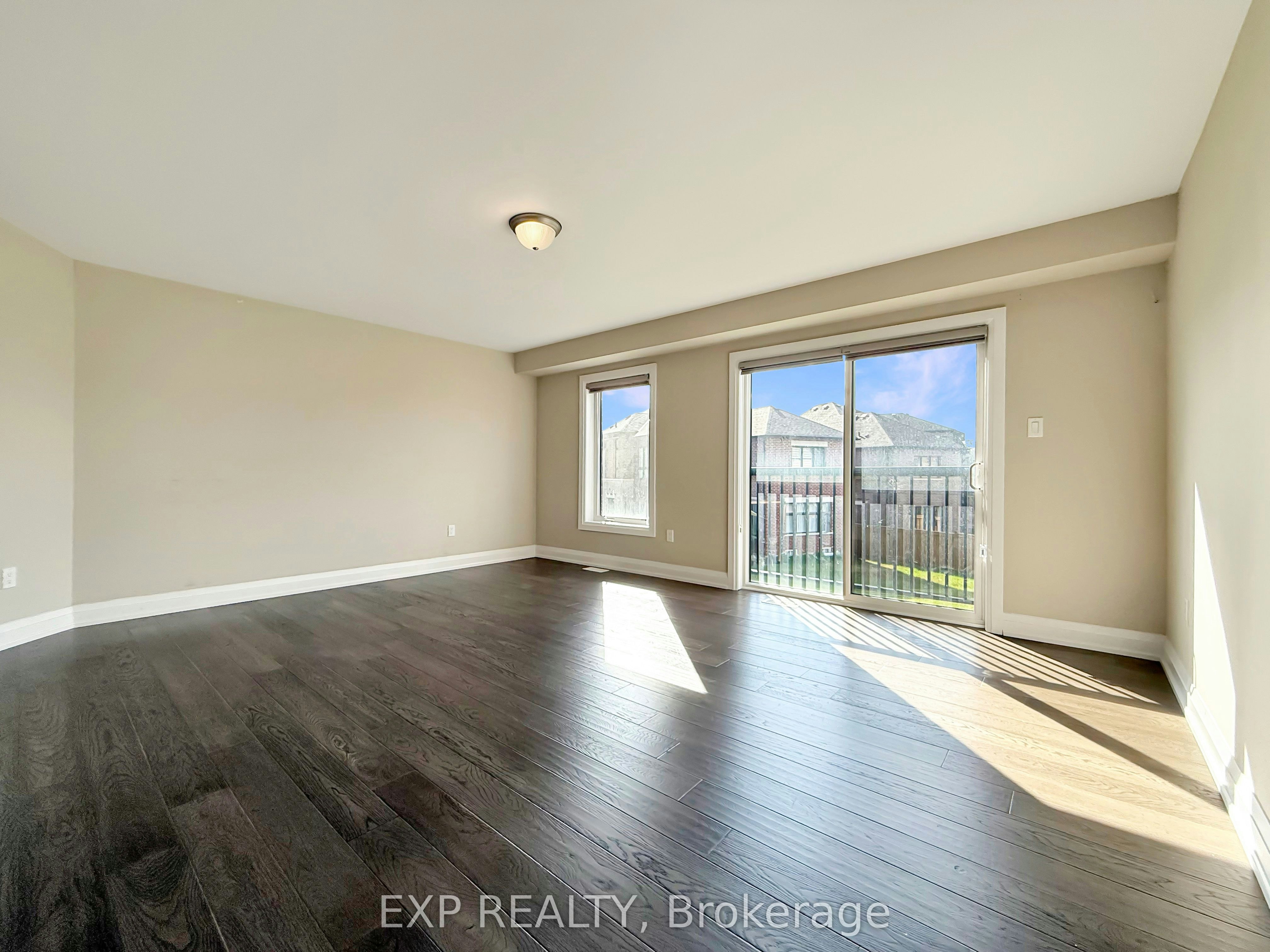 922 Isaac Phillips Way, Newmarket, ON, L3X 2Y8 - 8