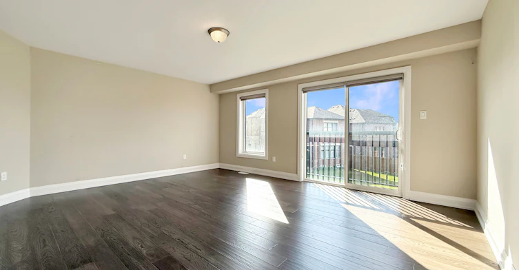 922 Isaac Phillips Way, Newmarket, ON, L3X 2Y8 - 8