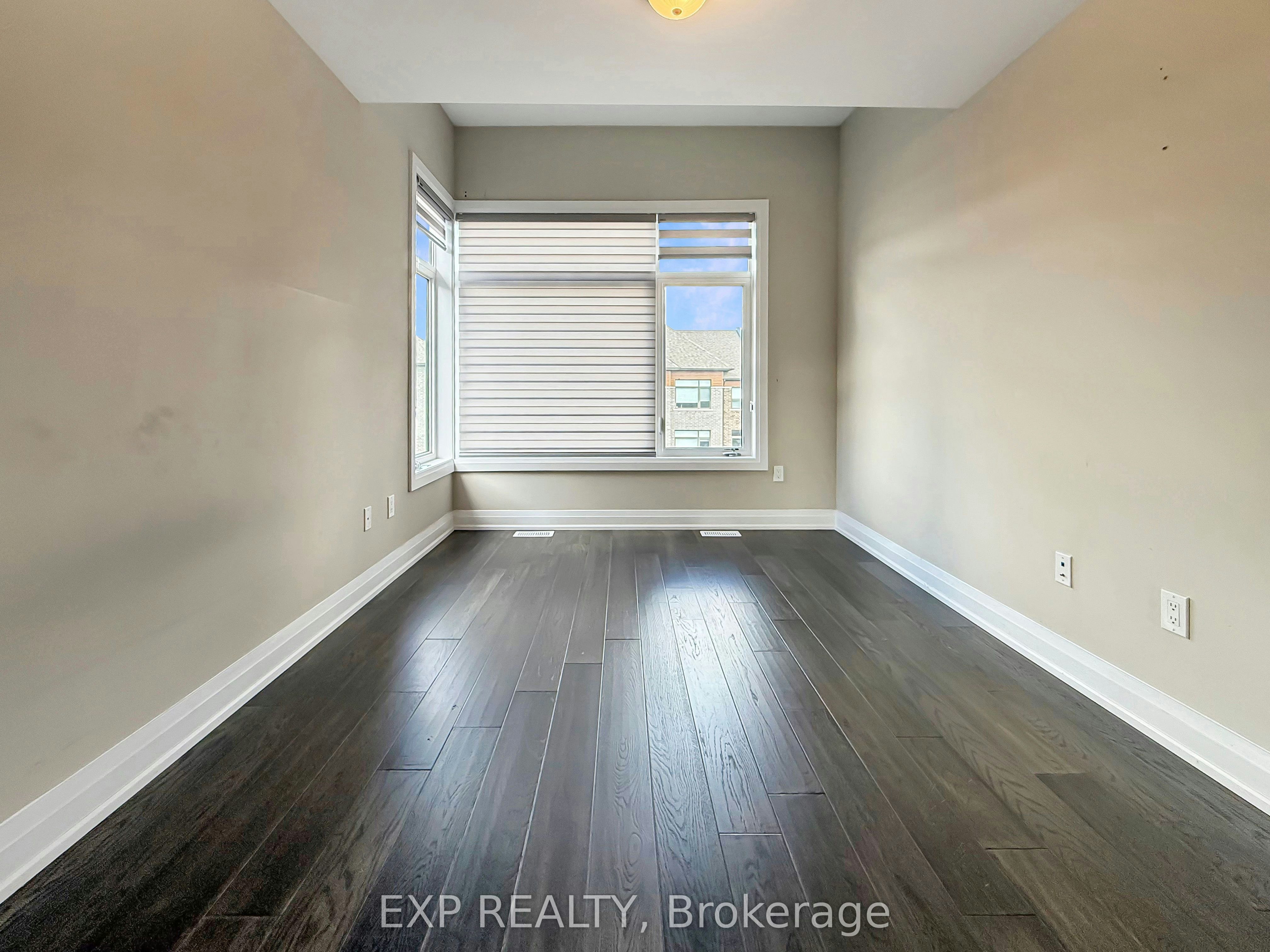 922 Isaac Phillips Way, Newmarket, ON, L3X 2Y8 - 42