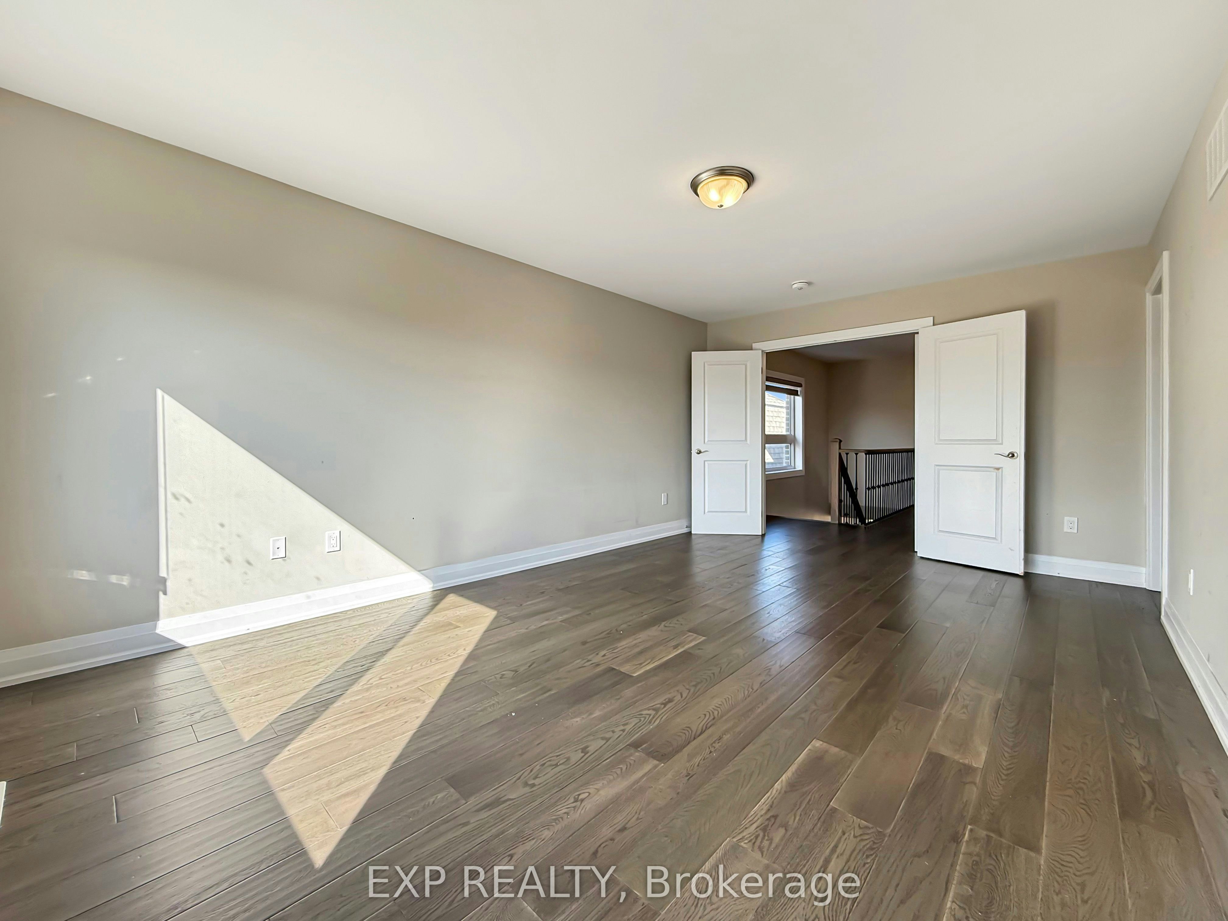 922 Isaac Phillips Way, Newmarket, ON, L3X 2Y8 - 30