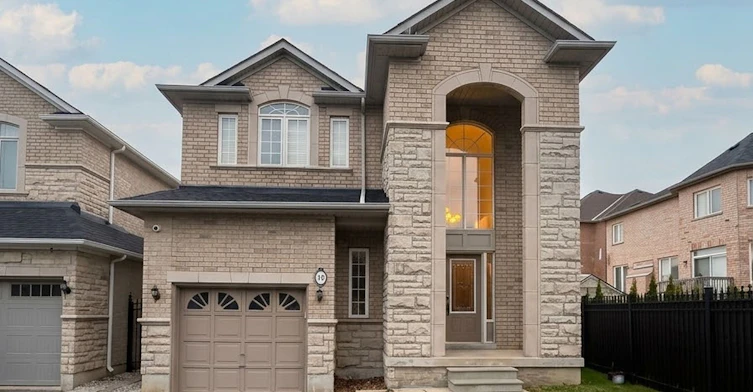 10 Edelweiss Avenue, Richmond Hill, ON, L4E 4L9