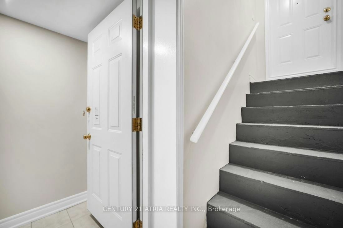Basement-38 Pickett Crescent, Richmond Hill, ON, L4C 9L3 - 3