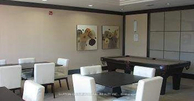 234-18 Harding Boulevard E, Richmond Hill, ON, L4C 0T3 - 3