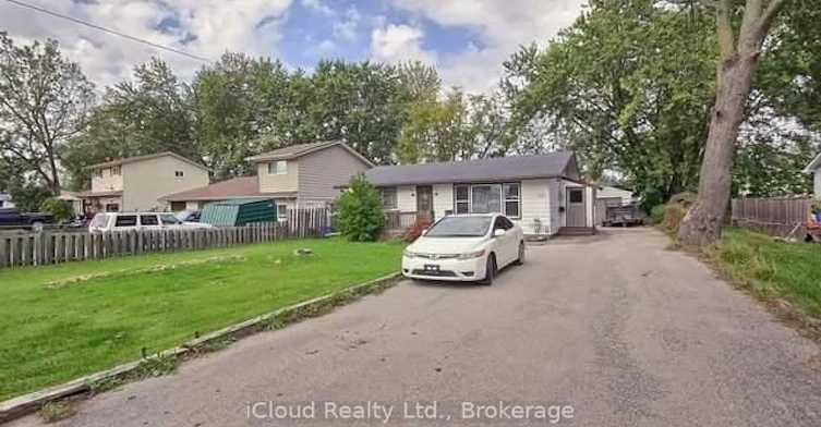 172 Silas Boulevard, Georgina, ON, L4P 2K3 - 3