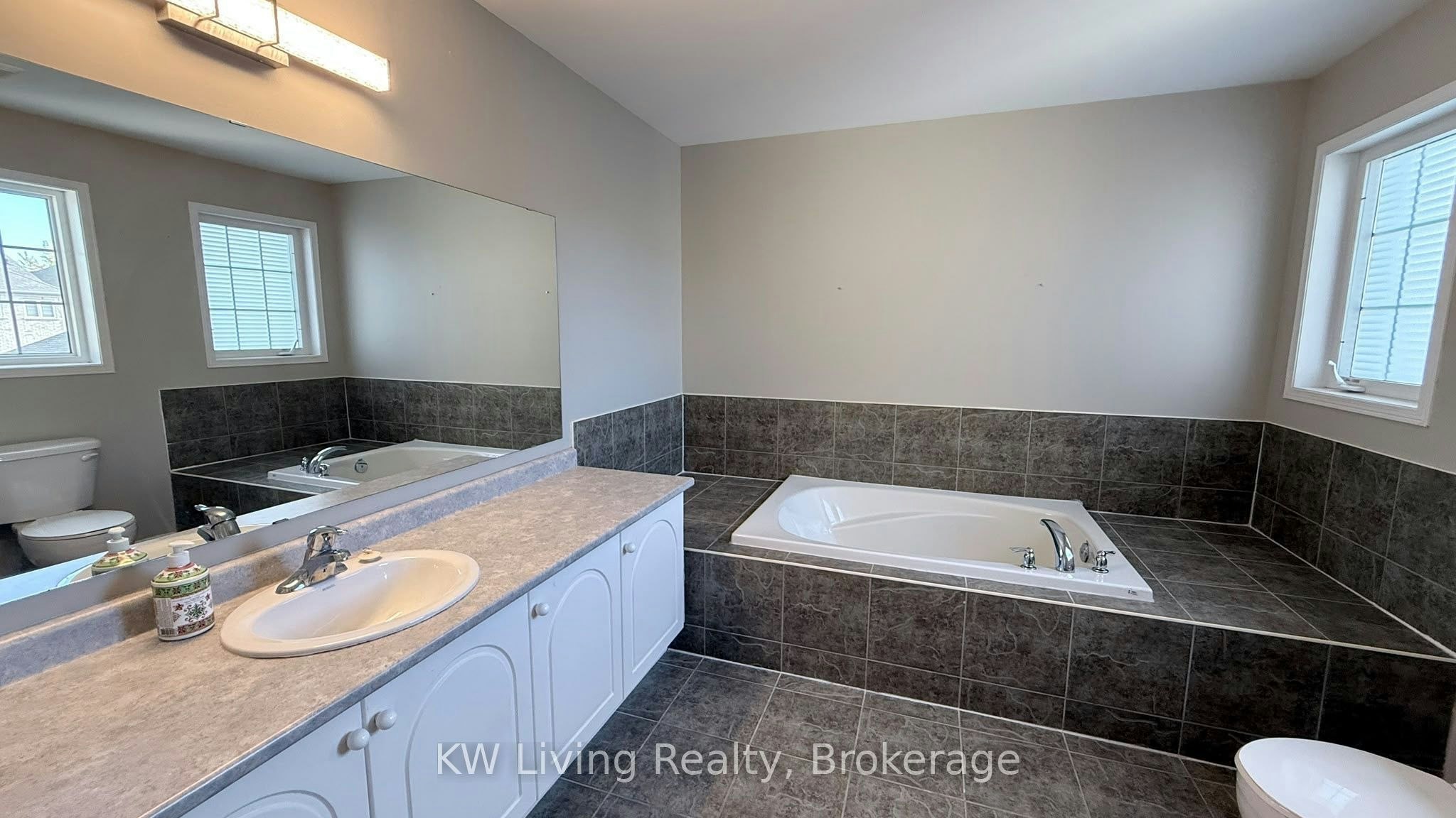 39 Oakmoor Lane, Markham, ON, L6B 0P1 - 9