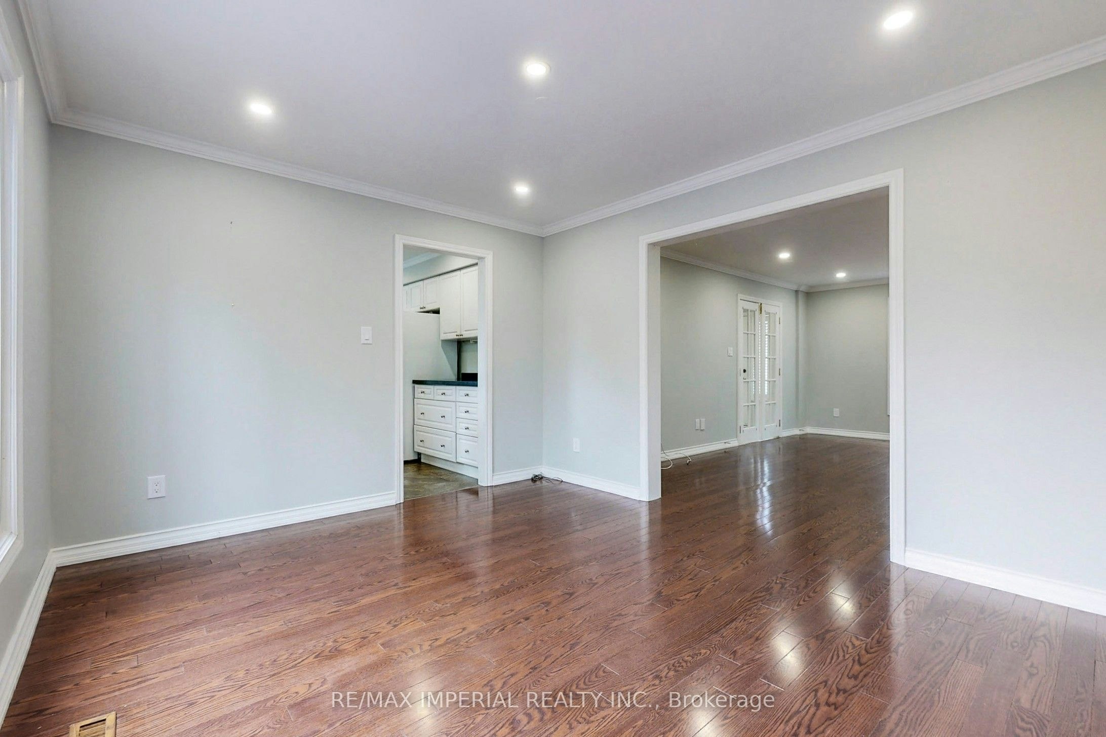 2 Craigleith Crescent, Richmond Hill, ON, L4E 2L5 - 8