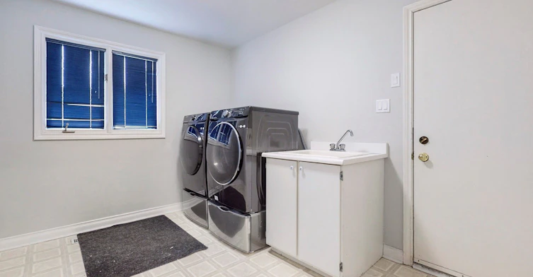2 Craigleith Crescent, Richmond Hill, ON, L4E 2L5 - 18