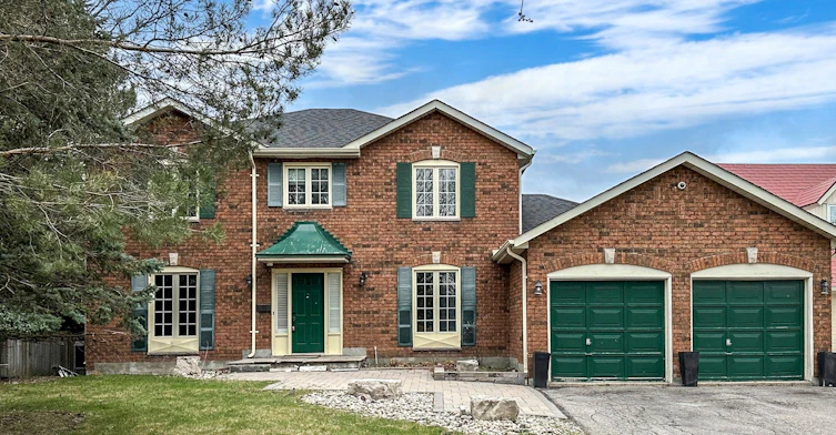 2 Craigleith Crescent, Richmond Hill, ON, L4E 2L5