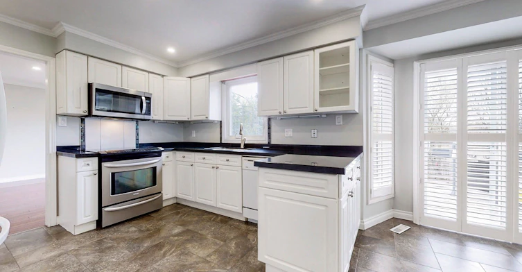 2 Craigleith Crescent, Richmond Hill, ON, L4E 2L5 - 11