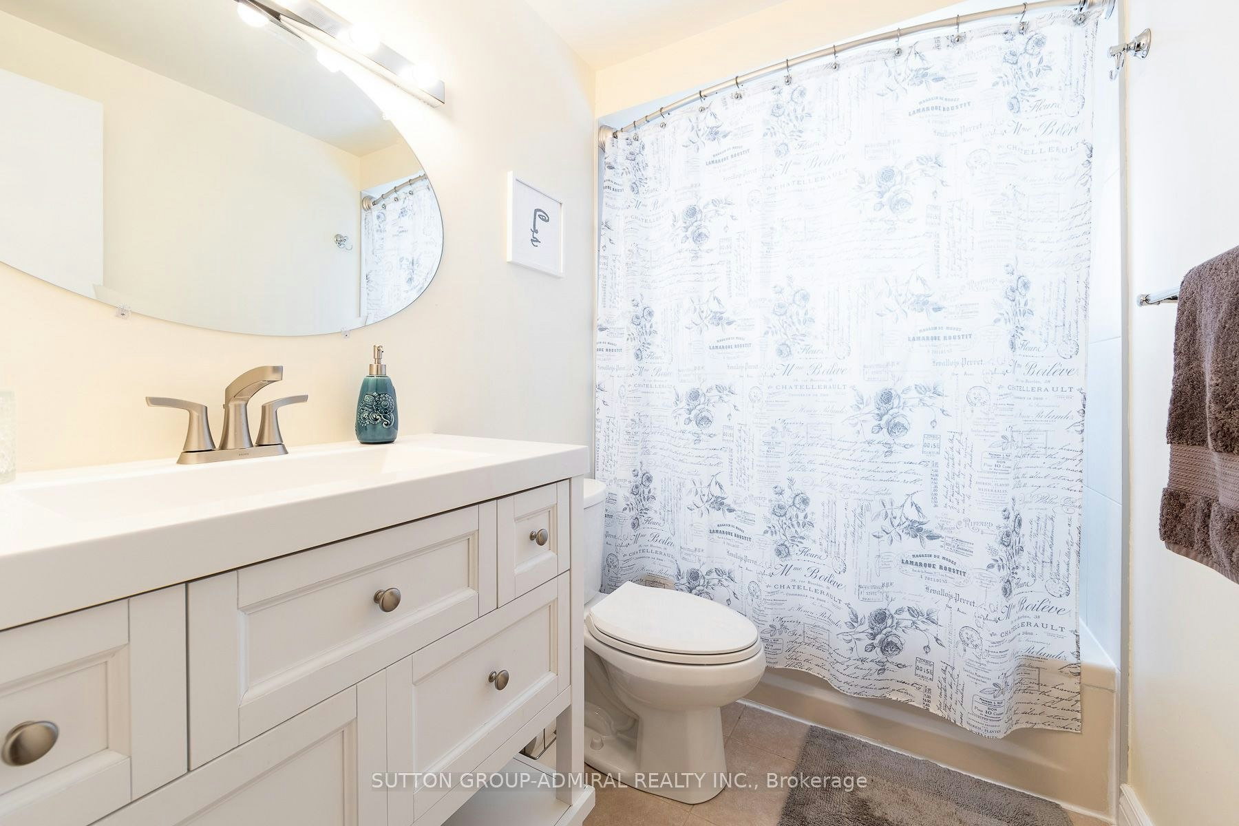 20 Sanderson Crescent, Richmond Hill, ON, L4C 5L4 - 23