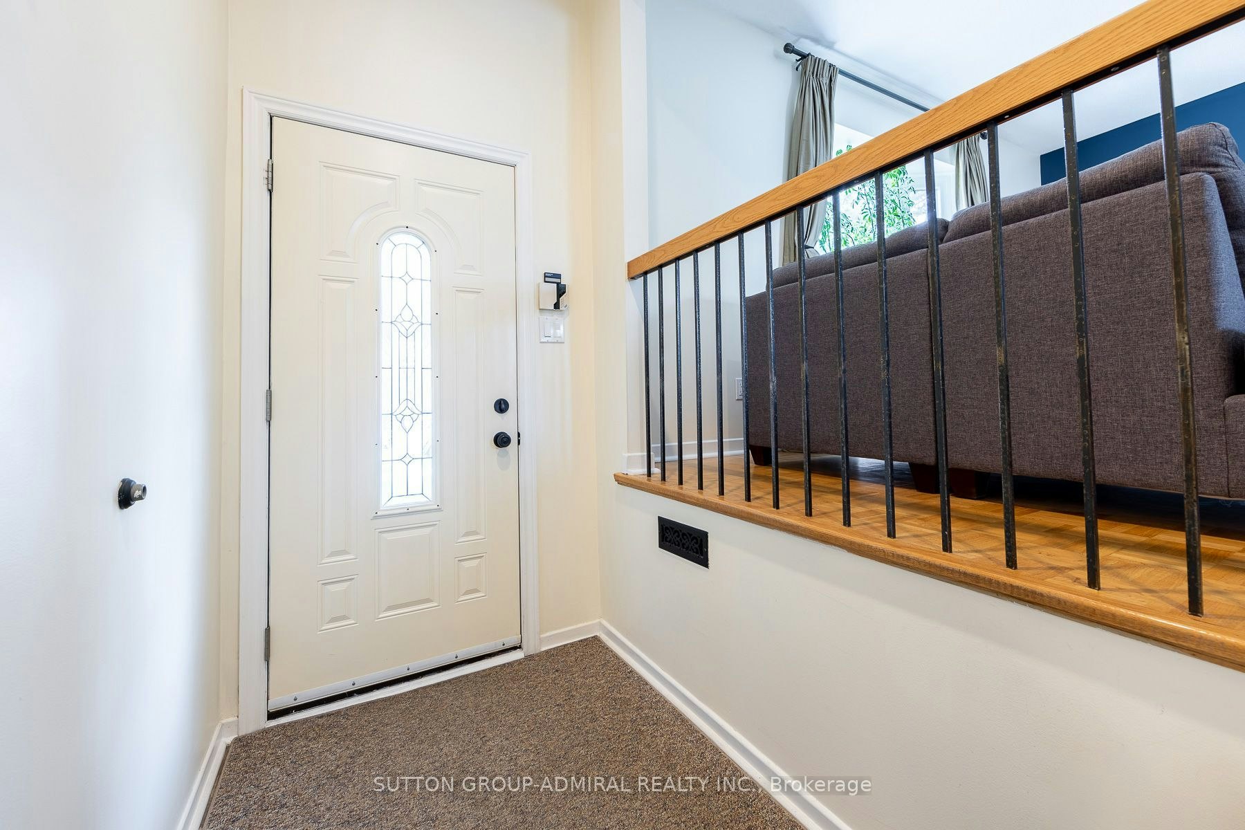 20 Sanderson Crescent, Richmond Hill, ON, L4C 5L4 - 4