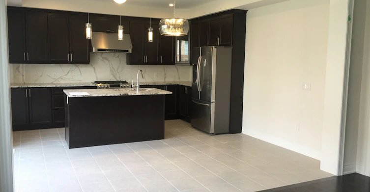 46 Blazing Star Street, East Gwillimbury, ON, L9N 0S2 - 3