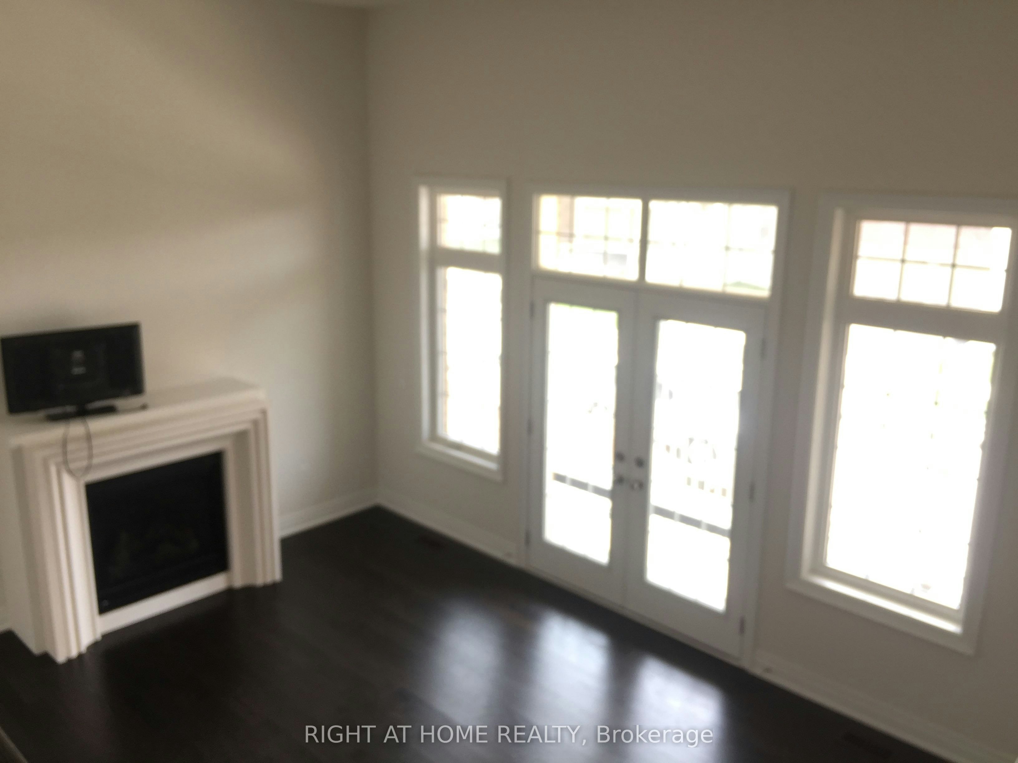 46 Blazing Star Street, East Gwillimbury, ON, L9N 0S2 - 5