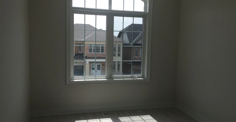 46 Blazing Star Street, East Gwillimbury, ON, L9N 0S2 - 6