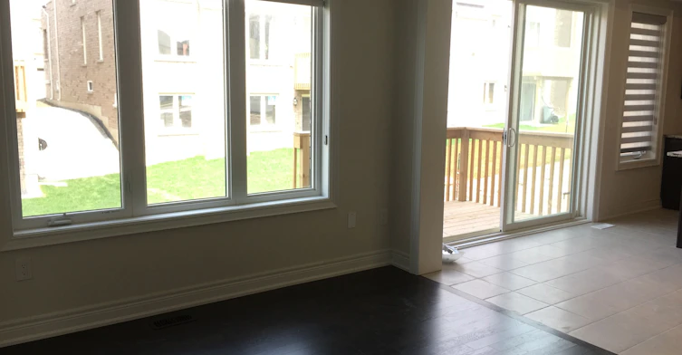 46 Blazing Star Street, East Gwillimbury, ON, L9N 0S2 - 4