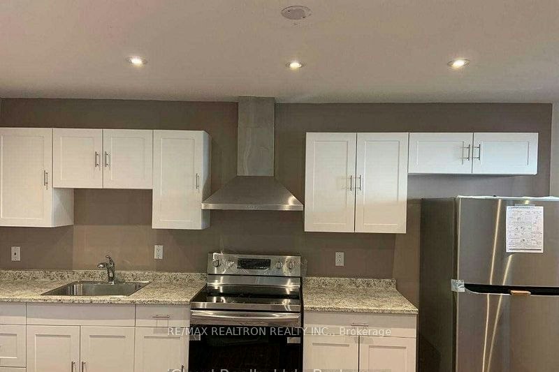 50 Earl Stewart Drive, Aurora, ON, L4G 7P4 - 2