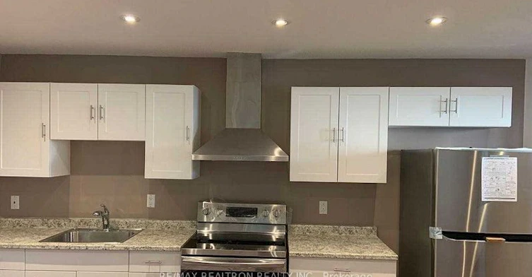 50 Earl Stewart Drive, Aurora, ON, L4G 7P4 - 2