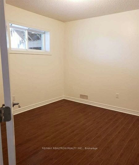 50 Earl Stewart Drive, Aurora, ON, L4G 7P4 - 5