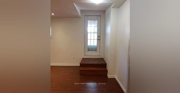50 Earl Stewart Drive, Aurora, ON, L4G 7P4 - 3