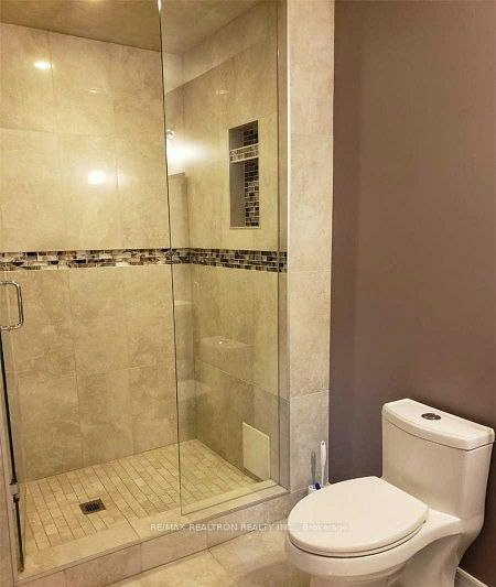 50 Earl Stewart Drive, Aurora, ON, L4G 7P4 - 9