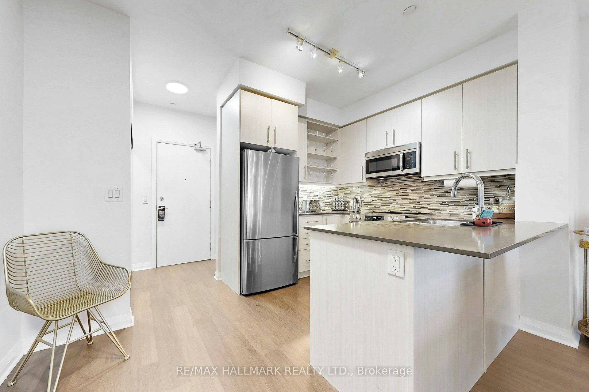 PH 10-55 Oneida Crescent, Richmond Hill, ON, L4B 0E8 - 2