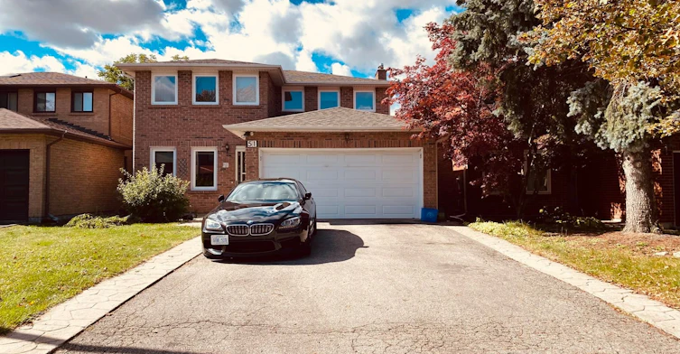 51 Park Lane Circle, Richmond Hill, ON, L4C 6S8