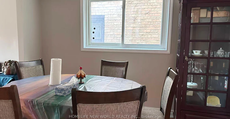 51 Park Lane Circle, Richmond Hill, ON, L4C 6S8 - 4