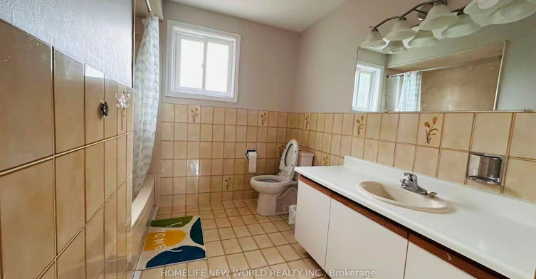 51 Park Lane Circle, Richmond Hill, ON, L4C 6S8 - 3