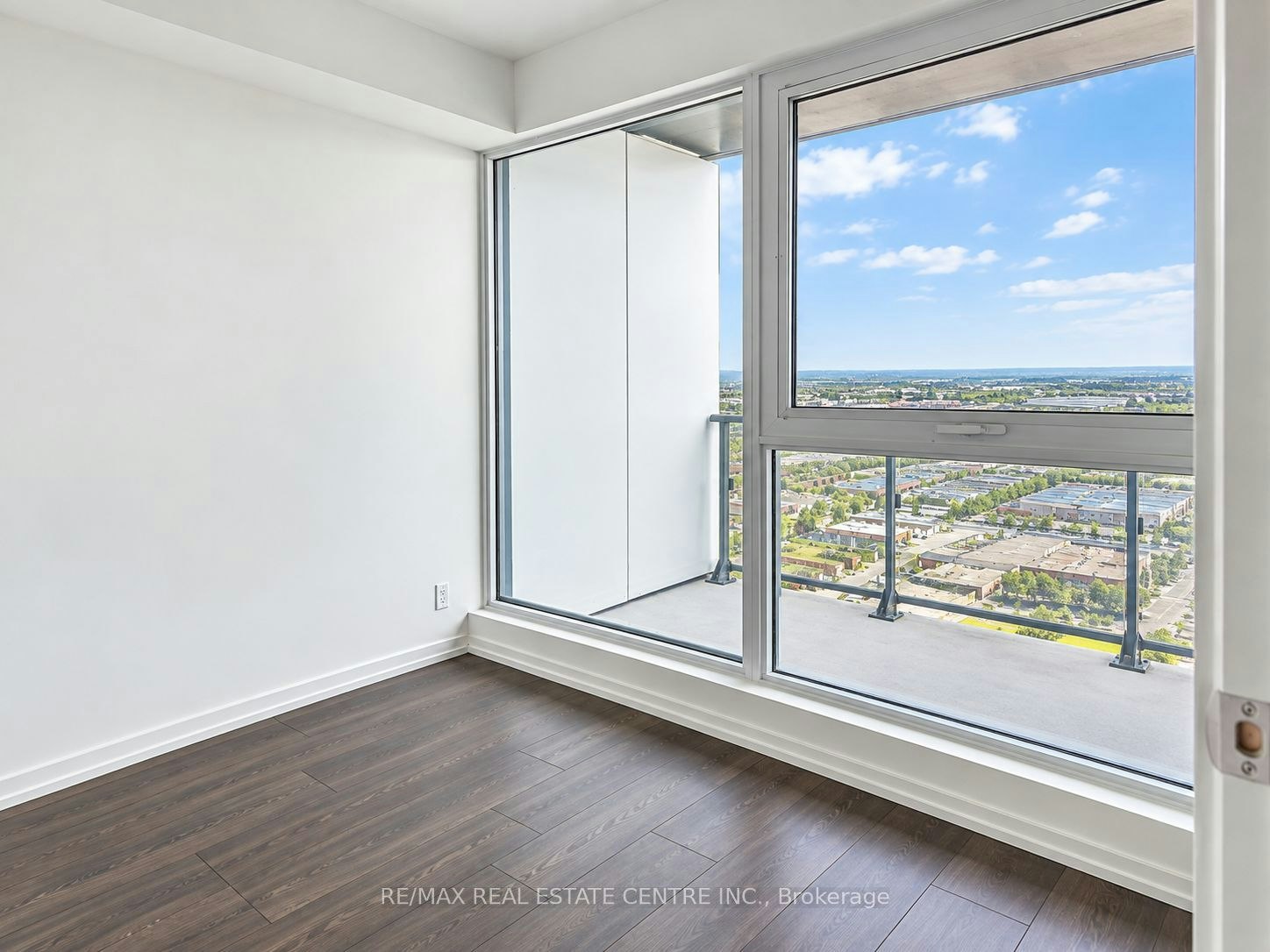 3915-1000 Portage Parkway, Vaughan, ON, L4K 0L1 - 5