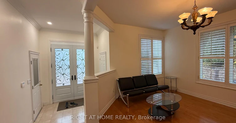 96 Bradgate Drive, Markham, ON, L3T 7M3 - 3