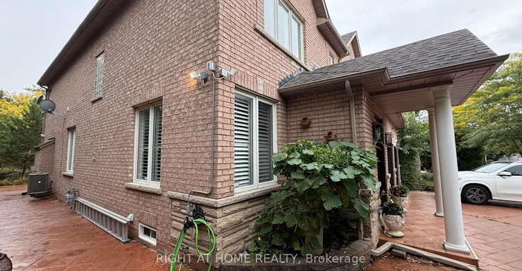96 Bradgate Drive, Markham, ON, L3T 7M3 - 25