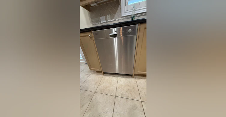96 Bradgate Drive, Markham, ON, L3T 7M3 - 8
