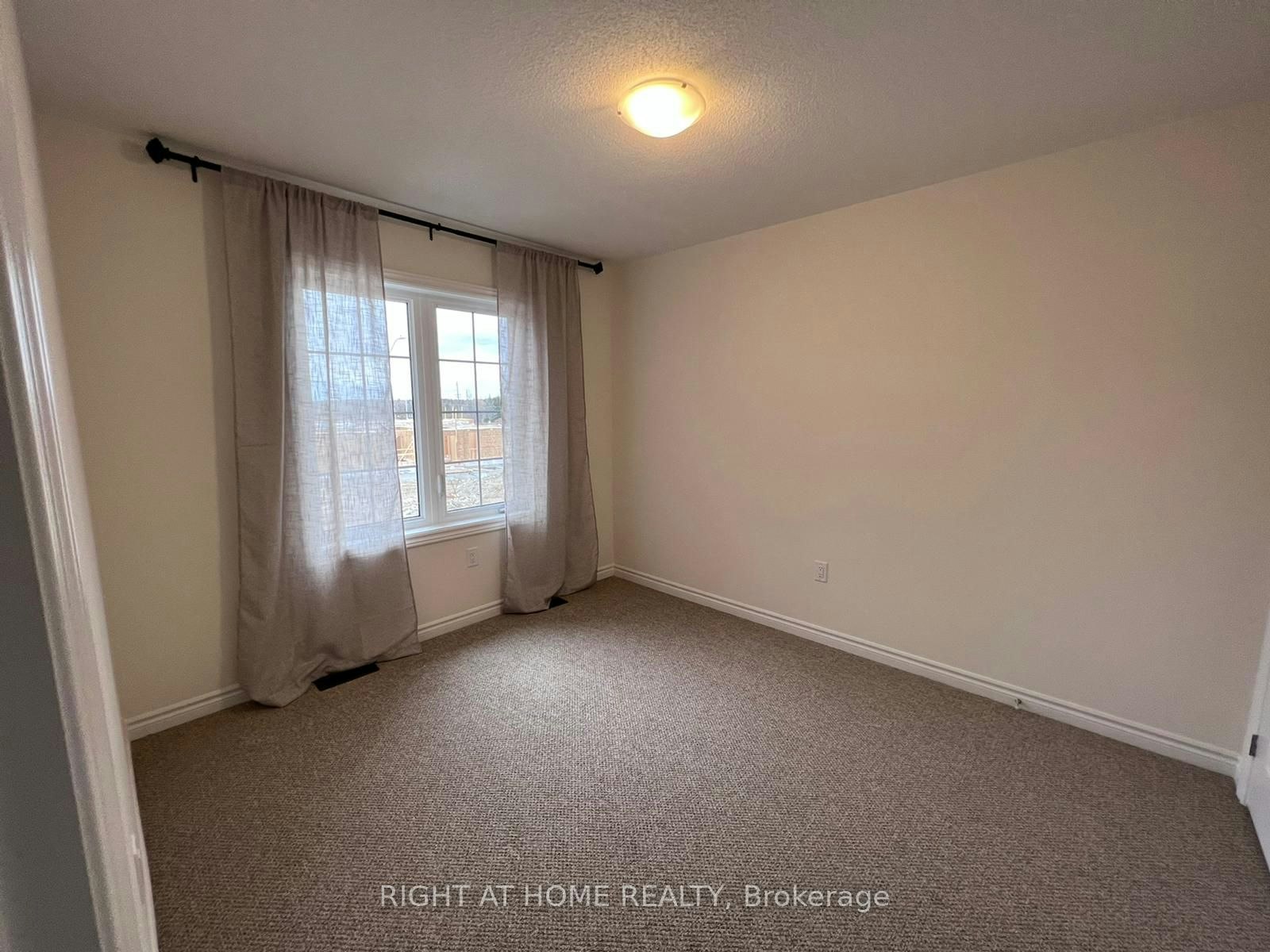 2250 Grainger Loop N/A, Innisfil, ON, L9S 0N1 - 7