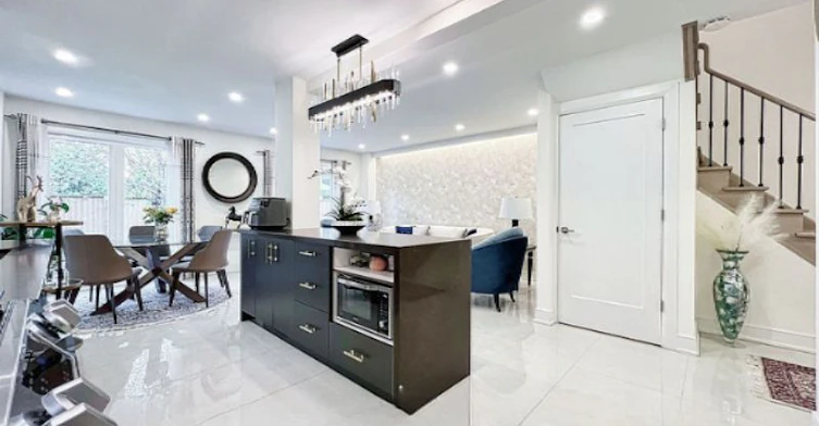 9 Checker Court, Vaughan, ON, L4J 5X4 - 10