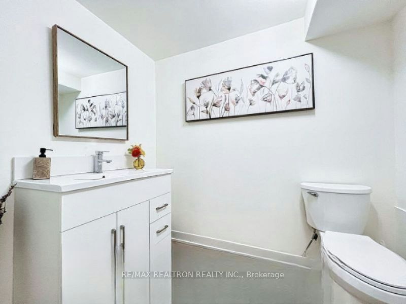 9 Checker Court, Vaughan, ON, L4J 5X4 - 14