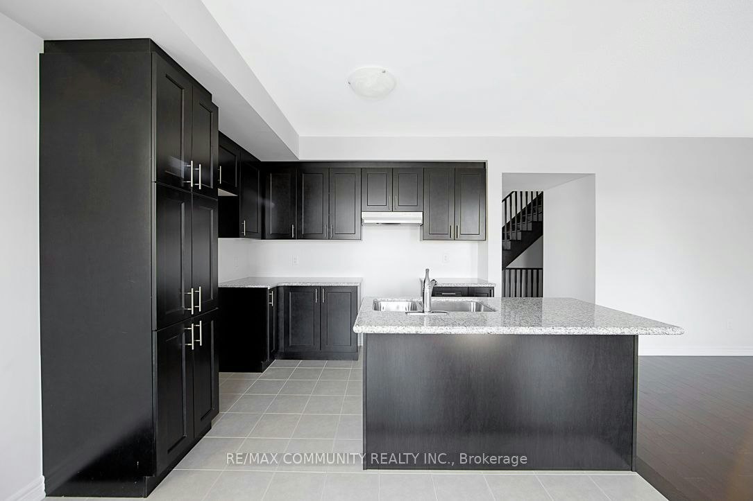 B-101 Luzon Avenue, Markham, ON, L6B 1N8 - 7